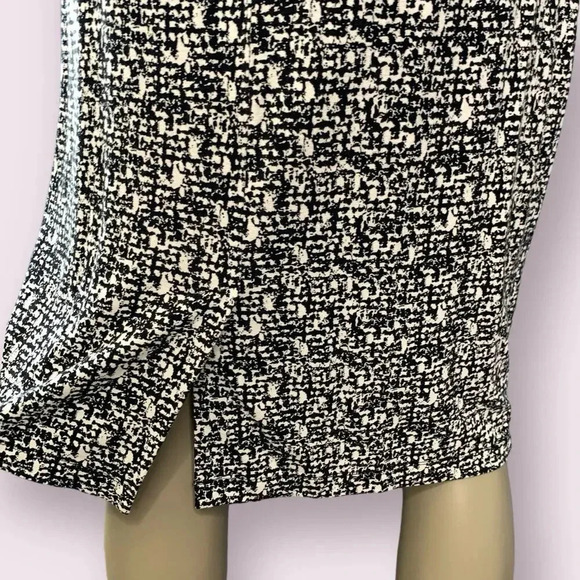 Ann Taylor Sleeveless Ruched Shift Casual Dress Stretch Size 10 Black and White - Picture 13 of 16